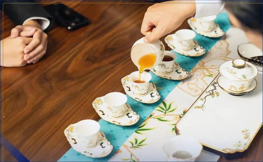 國繽茶