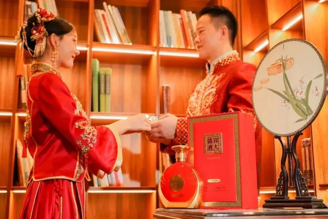 小紅罐